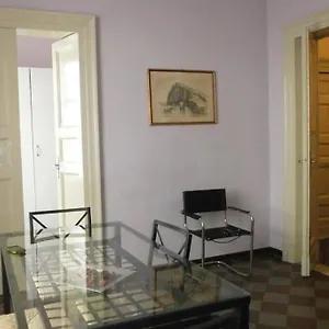  Apartament Three Near Station